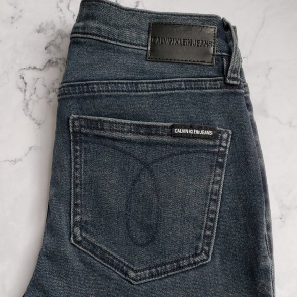 Calvin Klein High Rise Skinny Denim Jeans | 25 NEW WITH TAG - Picture 2 of 8